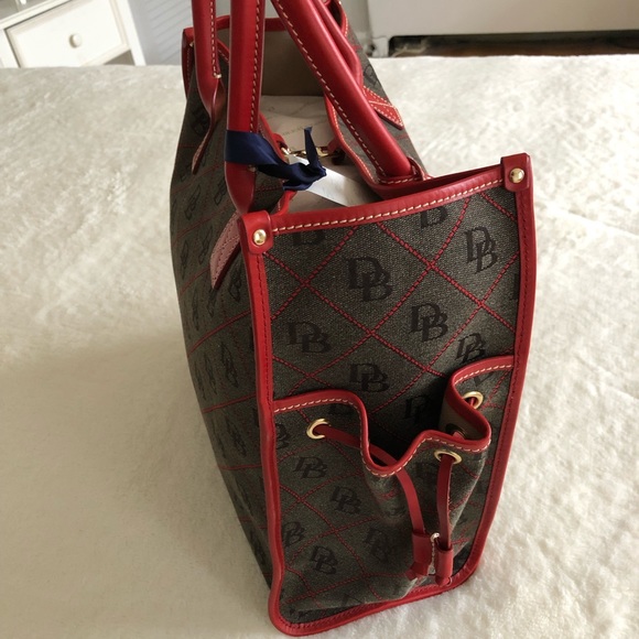 ✨NWT✨ DOONEY & BOURKE Logo Travel Tote - Picture 3 of 7